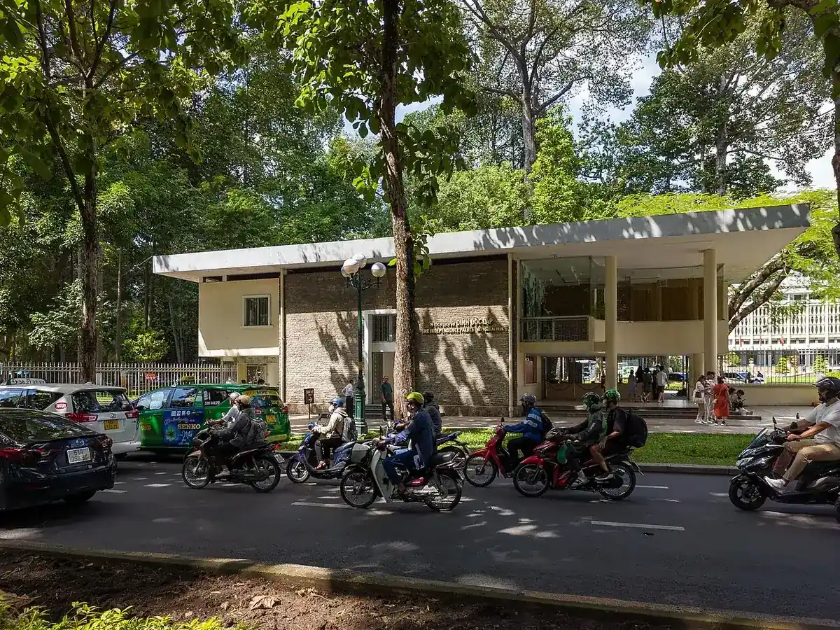 Independence Palace and the road in front